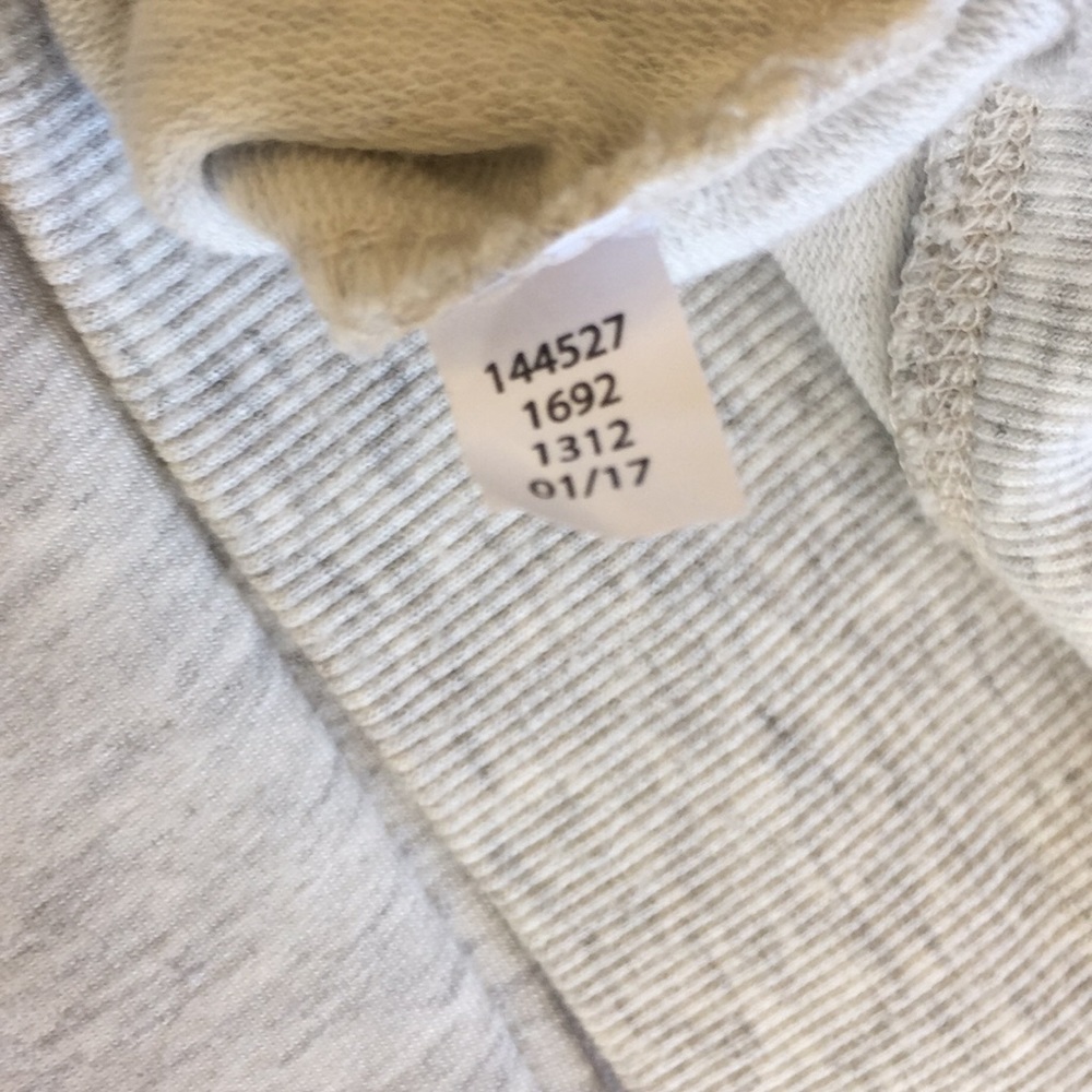 Yogalicious Sleeveless Zip Up Hoodie - Picture 7 of 12